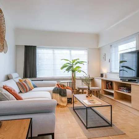 Villa Huswell - Spacious House With Sunny Garden Bruges