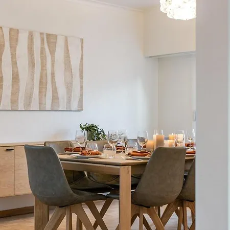 Villa Huswell - Spacious House With Sunny Garden *